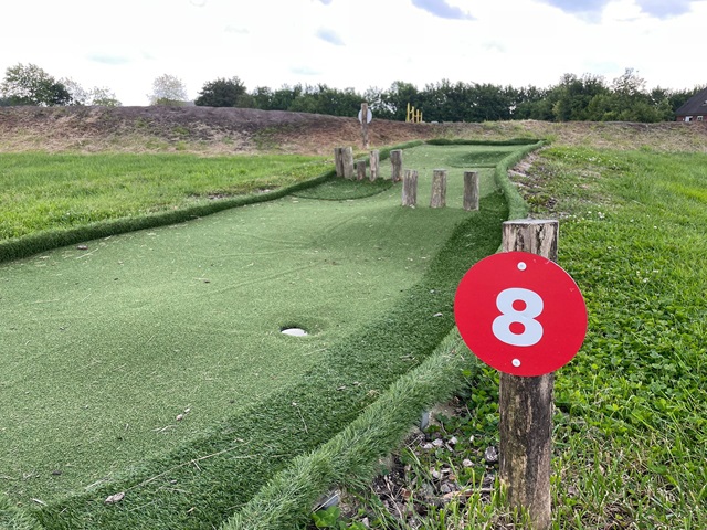 adventure golf en echoppers huren bij het binnenhof in paasloo